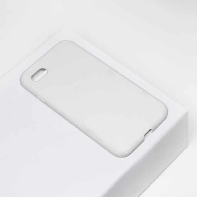 Siliconen hoesje voor iPhone SE 2022 in het wit